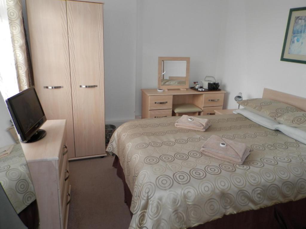 Wayside Cheer Hotel Касл Экстерьер фото